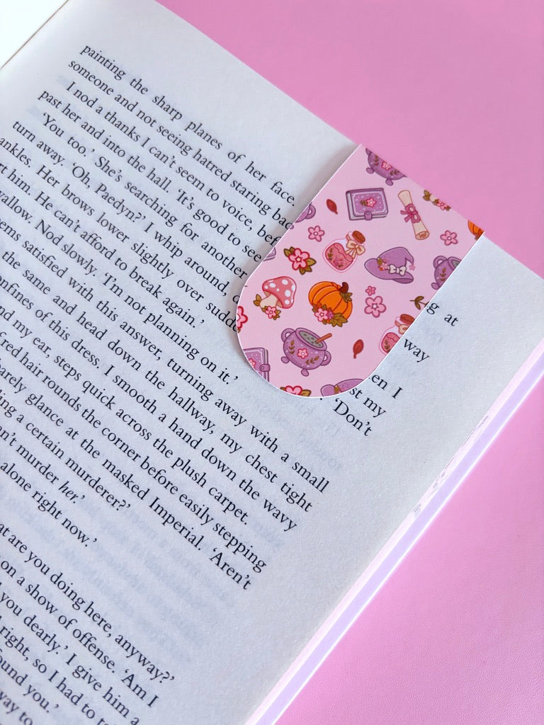 Autumn Witch Pattern Magnetic Bookmark