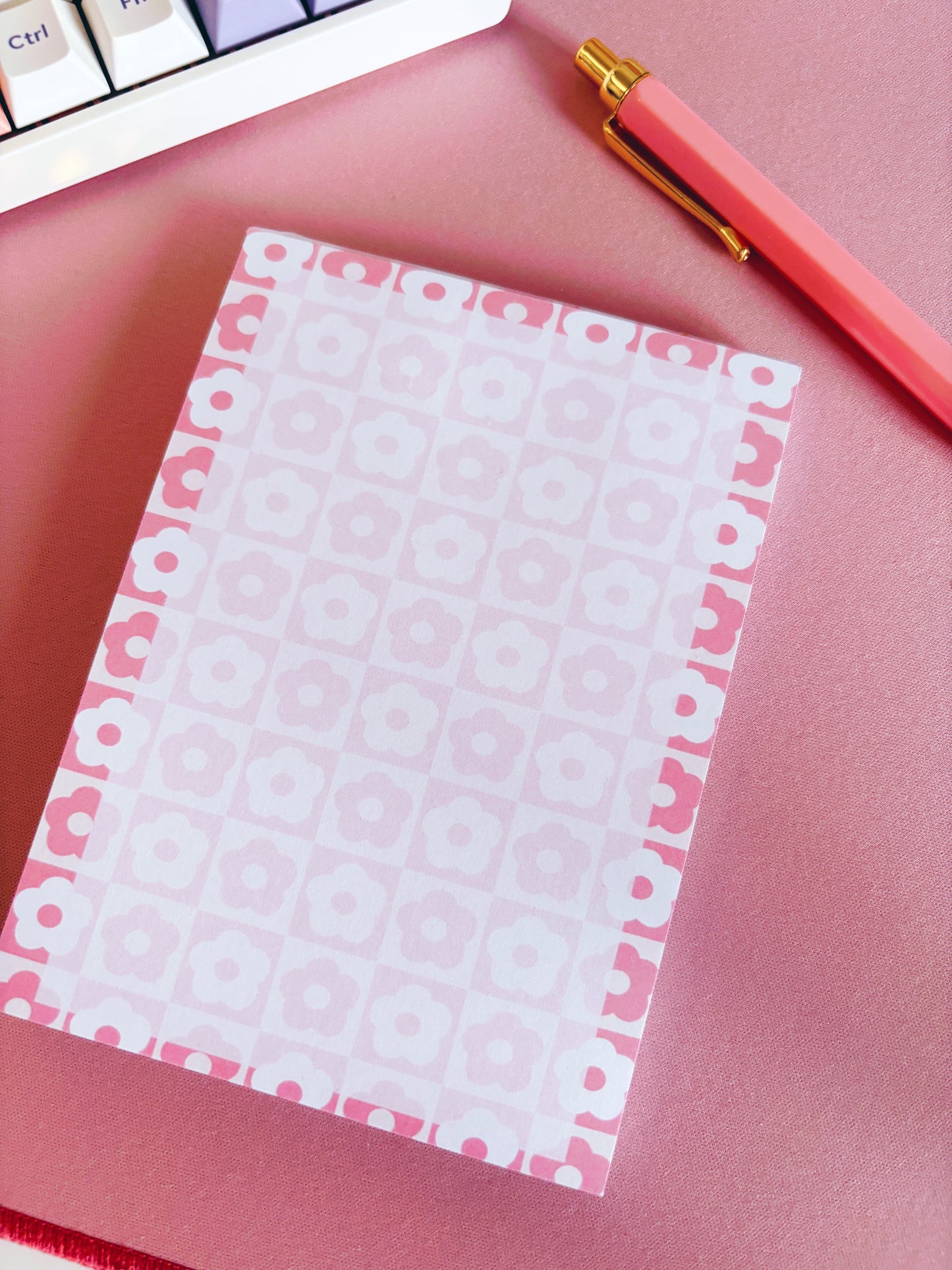 Retro Pink Flowers A6 Notepad