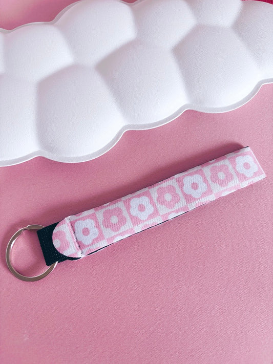 Retro Pink Flowers Wrist Lanyard