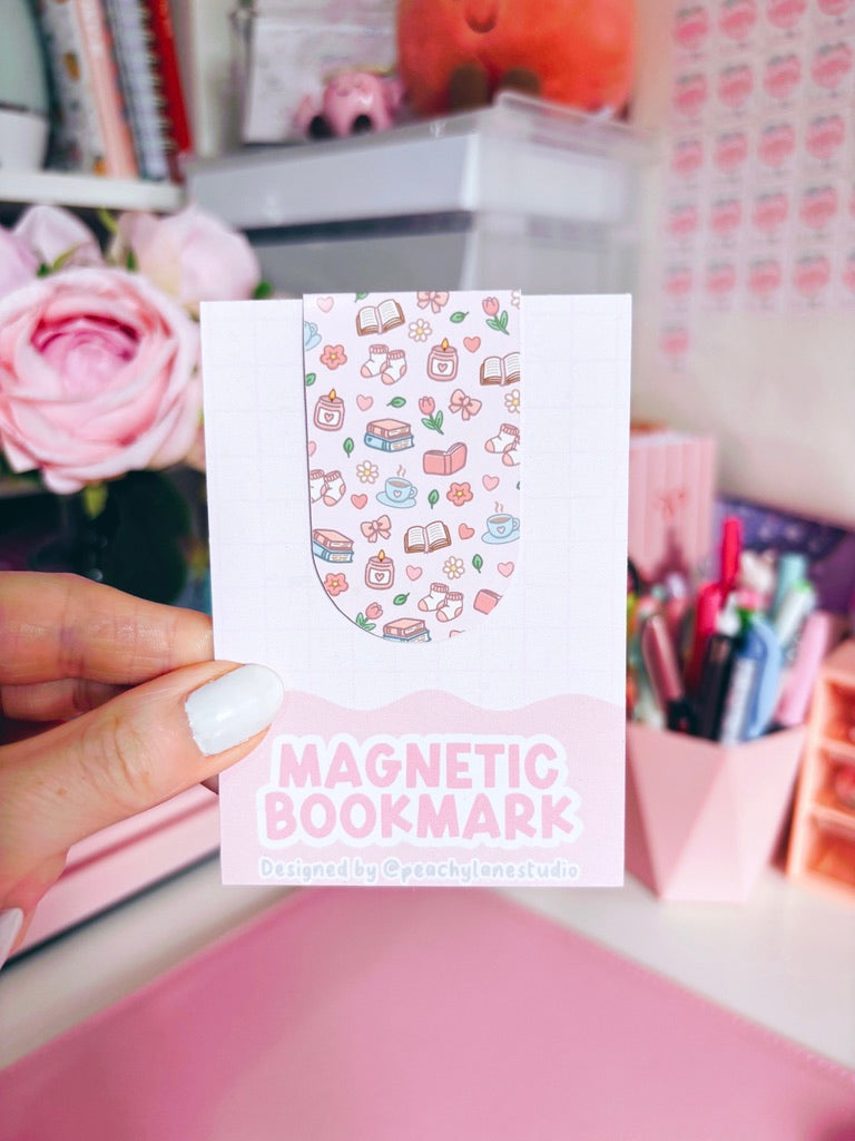 Cosy Pattern Magnetic Bookmark