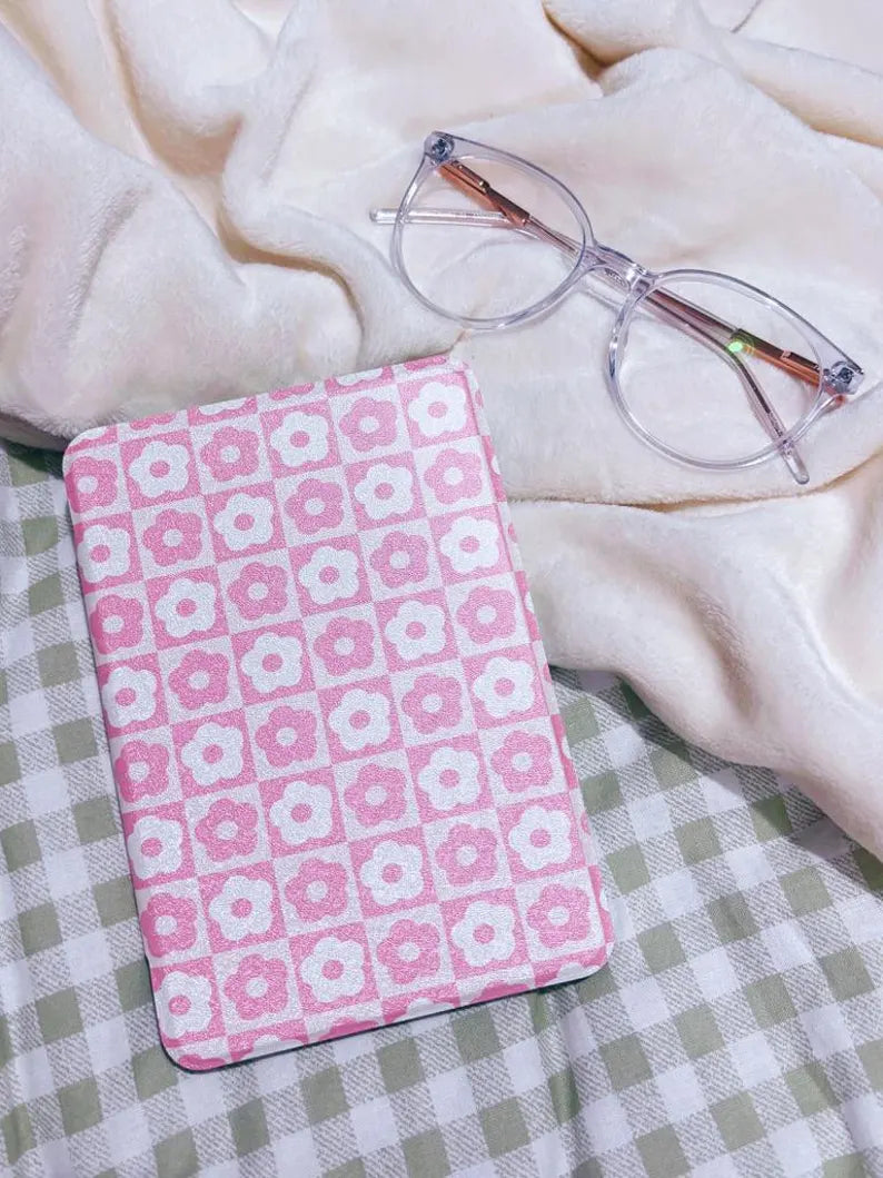 Retro Pink Flowers Kindle Case