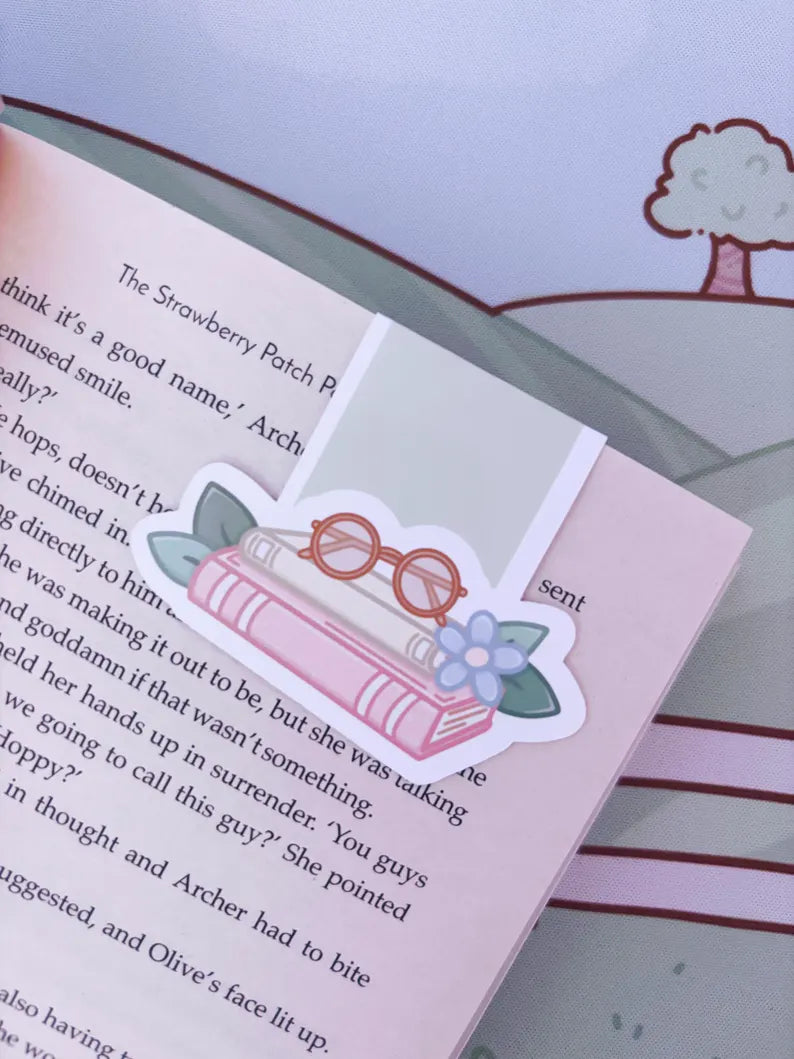 Books and Reading Glasses Magnetic Bookmark